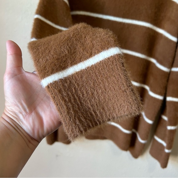 Staccato | Soft Striped Sweater - Picture 3 of 7